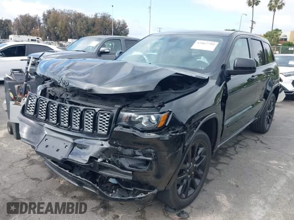 ✅ 2020 Jeep Grand Cherokee Altitude • VIN: 1C4RJEAG1LC404795 • Lot: 42067799. Listed on IAAI with 42,359 mi. Free auction sales archive from the USA and detailed vehicle history report at DreamBid. Image 2.