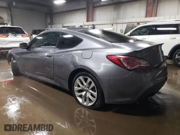 2015 Hyundai Genesis Coupe 3.8L Base с VIN KMHHT6KJ4FU128421, выставлен на аукционе Copart как лот 83052144 с пробегом 66 571 миль миль и Списание • Salvage title. История ставок и продаж доступна на DreamBid. Изображение 2.