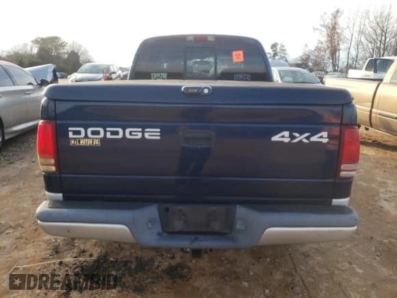 ✅ 2002 Dodge Dakota SLT • VIN: 1B7HG48N62S652764 • Lot: 85219384. Wystawiony na Copart z przebiegiem Nie podano. Bezpłatny archiwum sprzedaży aukcyjnych z USA i szczegółowy raport historii pojazdu na DreamBid. Zdjęcie 6.