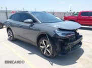 ✅ 2023 Volkswagen ID.4 Pro S • VIN: 1V2GNPE80PC006590 • Lot: 42178241. Wystawiony na IAAI z przebiegiem 17 177 mil. Bezpłatny archiwum sprzedaży aukcyjnych z USA i szczegółowy raport historii pojazdu na DreamBid. Zdjęcie 1.