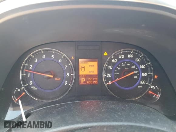 ✅ 2011 Infiniti FX • VIN: JN8AS1MW6BM140718 • Lot: 85102865. Listed on Copart with 150,179 mi. Free auction sales archive from the USA and detailed vehicle history report at DreamBid. Image 9.