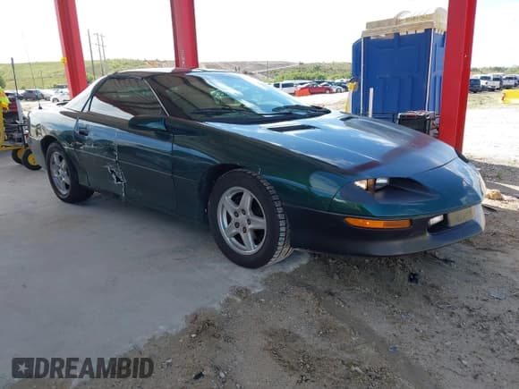 ✅ 1997 Chevrolet Camaro • VIN: 2G1FP22K7V2126712 • Лот: 43558260. Опубликован ранее на IAAI с пробегом 130 919 миль. Бесплатный доступ к архиву аукционных продаж из США и подробный отчёт об истории автомобиля на DreamBid. Изображение 1.
