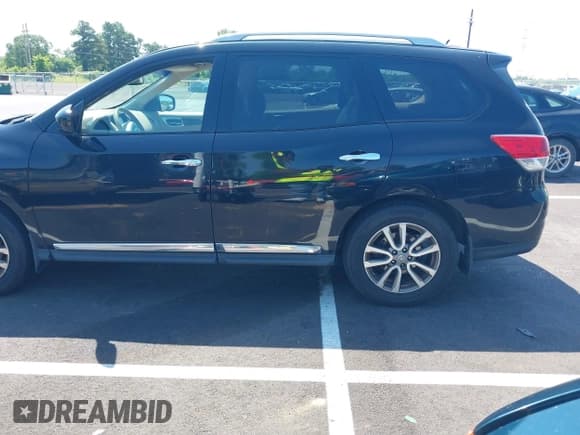 ✅ 2014 Nissan Pathfinder SV • VIN: 5N1AR2MN2EC704326 • Lot: 42576283. Listed on IAAI with 168,074 mi. Free auction sales archive from the USA and detailed vehicle history report at DreamBid. Image 3.