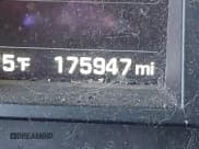 ✅ 2017 Hyundai Santa Fe Limited Ultimate • VIN: KM8SR4HF3HU168746 • Лот: 43699112. Опубликован ранее на IAAI с пробегом 175 947 миль. Бесплатный доступ к архиву аукционных продаж из США и подробный отчёт об истории автомобиля на DreamBid. Изображение 15.