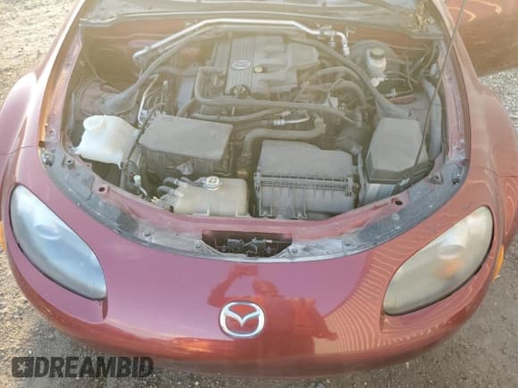 ✅ 2007 Mazda MX-5 Miata Sport • VIN: JM1NC25F970124896 • Lot: 83624394. Wystawiony na Copart z przebiegiem 62 735 mil. Bezpłatny archiwum sprzedaży aukcyjnych z USA i szczegółowy raport historii pojazdu na DreamBid. Zdjęcie 11.