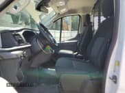 ✅ 2024 Ford Transit Cargo • VIN: 1FTBR1Y8XRKB03474 • Lot: 63350915. Wystawiony na Copart z przebiegiem 13 098 mil. Bezpłatny archiwum sprzedaży aukcyjnych z USA i szczegółowy raport historii pojazdu na DreamBid. Zdjęcie 7.