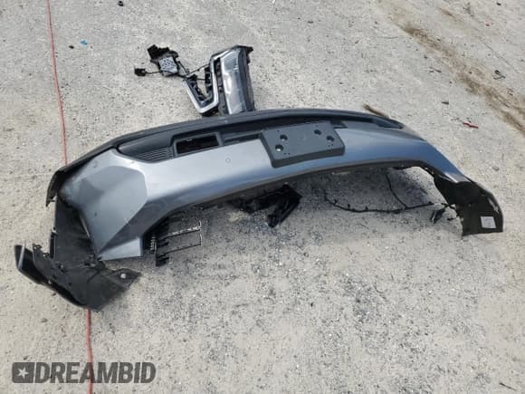 ✅ 2021 Chevrolet Suburban RST • VIN: 1GNSKEKD7MR328539 • Lot: 70866255. Listed on Copart with 100,302 mi. Free auction sales archive from the USA and detailed vehicle history report at DreamBid. Image 13.