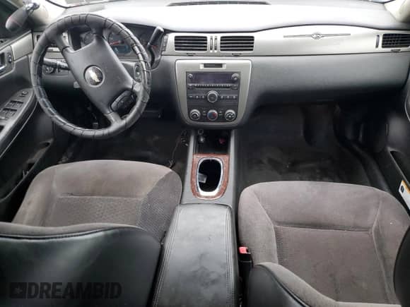 2016 Chevrolet Impala Police Police z VIN 2G1WD5E34G1103024, wystawiony jako Copart lot #52878615 z przebiegiem Nie podano mil oraz Szkoda całkowita • Salvage title. Historia ofert i sprzedaży dostępna na DreamBid. Obrazek 8.