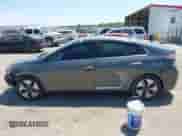 2022 Hyundai Ioniq Limited с VIN KMHC05LC5NU270689, выставлен на аукционе IAAI как лот 42239690 с пробегом 59 707 миль миль и . История ставок и продаж доступна на DreamBid. Изображение 14.