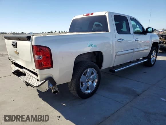 ✅ 2010 Chevrolet Silverado 1500 LTZ • VIN: 3GCRKTE34AG293114 • Lot: 71666724. Listed on Copart with 170,131 mi. Free auction sales archive from the USA and detailed vehicle history report at DreamBid. Image 3.