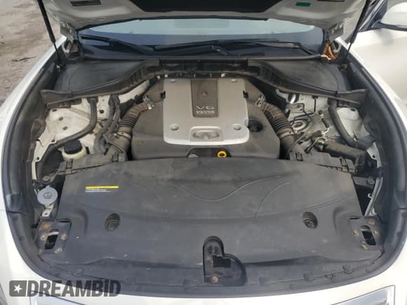 ✅ 2015 Infiniti Q70 • VIN: JN1BY1AR0FM560352 • Лот: 68023504. Опубликован ранее на Copart с пробегом 88 136 миль. Бесплатный доступ к архиву аукционных продаж из США и подробный отчёт об истории автомобиля на DreamBid. Изображение 11.