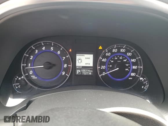 ✅ 2015 Infiniti QX70 • VIN: JN8CS1MW2FM482942 • Lot: 54245025. Listed on Copart with 108,314 mi. Free auction sales archive from the USA and detailed vehicle history report at DreamBid. Image 9.