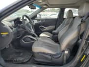 ✅ 2013 Hyundai Veloster w/Black Int • VIN: KMHTC6AD9DU086234 • Lot: 68139154. Wystawiony na Copart z przebiegiem 145 192 mil. Bezpłatny archiwum sprzedaży aukcyjnych z USA i szczegółowy raport historii pojazdu na DreamBid. Zdjęcie 7.