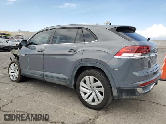 ✅ 2021 Volkswagen Atlas SE • VIN: 1V2JE2CA8MC217868 • Lot: 59395915. Listed on Copart with 67,795 mi. Free auction sales archive from the USA and detailed vehicle history report at DreamBid. Image 2.