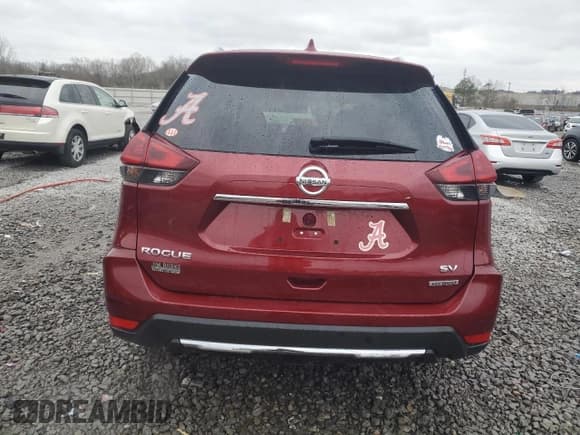 ✅ 2018 Nissan Rogue SL Hybrid • VIN: 5N1ET2MT1JC824100 • Lot: 88490225. Listed on Copart with 8,909 mi. Free auction sales archive from the USA and detailed vehicle history report at DreamBid. Image 6.