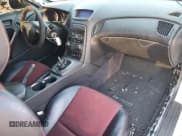 ✅ 2012 Hyundai Genesis Coupe 2.0T • VIN: KMHHT6KD6CU072908 • Lot: 83045454. Wystawiony na Copart z przebiegiem 81 494 mil. Bezpłatny archiwum sprzedaży aukcyjnych z USA i szczegółowy raport historii pojazdu na DreamBid. Zdjęcie 8.