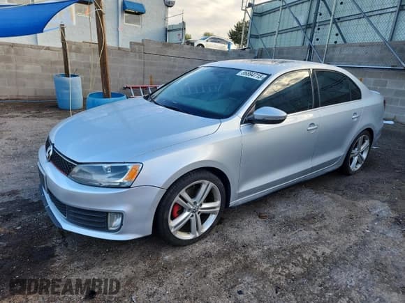 ✅ 2015 Volkswagen Jetta GLI SEL • VIN: 3VW5T7AJ5FM277260 • Лот: 86894715. Опубликован ранее на Copart с пробегом 217 135 миль. Бесплатный доступ к архиву аукционных продаж из США и подробный отчёт об истории автомобиля на DreamBid. Изображение 1.