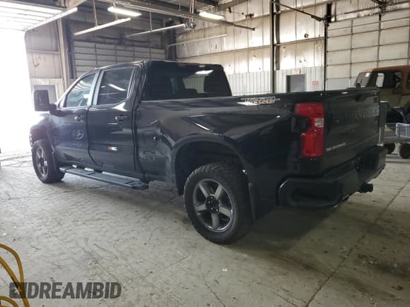 ✅ 2022 Chevrolet Silverado 1500 LT Trail Boss • VIN: 3GCPYFEL4NG101803 • Lot: 60485955. Wystawiony na Copart z przebiegiem 37 737 mil. Bezpłatny archiwum sprzedaży aukcyjnych z USA i szczegółowy raport historii pojazdu na DreamBid. Zdjęcie 2.