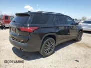 ✅ 2022 Chevrolet Traverse RS • VIN: 1GNERJKW2NJ154401 • Lot: 56026325. Wystawiony na Copart z przebiegiem 91 264 mil. Bezpłatny archiwum sprzedaży aukcyjnych z USA i szczegółowy raport historii pojazdu na DreamBid. Zdjęcie 3.