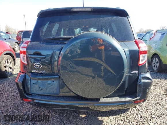 ✅ 2012 Toyota RAV4 • VIN: 2T3BF4DV5CW253528 • Lot: 45961295. Wystawiony na Copart z przebiegiem 105 679 mil. Bezpłatny archiwum sprzedaży aukcyjnych z USA i szczegółowy raport historii pojazdu na DreamBid. Zdjęcie 6.