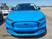 ✅ 2023 Ford Mustang Mach-E Premium • VIN: 3FMTK3R73PMA66134 • Lot: 42103326. Wystawiony na IAAI z przebiegiem 13 874 mil. Bezpłatny archiwum sprzedaży aukcyjnych z USA i szczegółowy raport historii pojazdu na DreamBid. Zdjęcie 12.