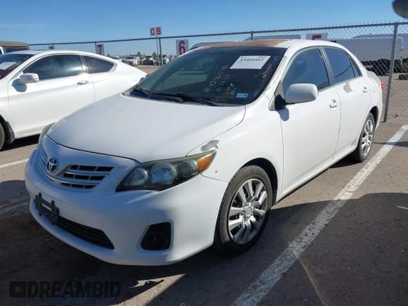 ✅ 2013 Toyota Corolla L • VIN: 5YFBU4EE4DP133770 • Лот: 43460482. Опубликован ранее на IAAI с пробегом 230 493 миль. Бесплатный доступ к архиву аукционных продаж из США и подробный отчёт об истории автомобиля на DreamBid. Изображение 2.