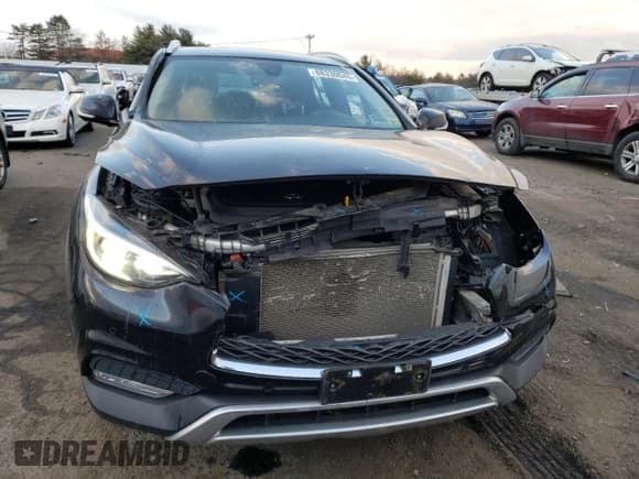 ✅ 2018 Infiniti QX30 Luxury • VIN: SJKCH5CR5JA004972 • Lot: 88330045. Listed on Copart with 48,978 mi. Free auction sales archive from the USA and detailed vehicle history report at DreamBid. Image 5.