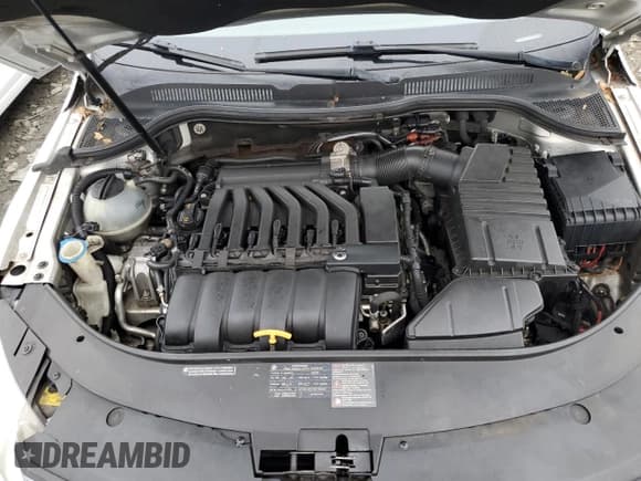 ✅ 2009 Volkswagen CC 4Motion • VIN: WVWGU73C09E512522 • Лот: 59892495. Опубликован ранее на Copart с пробегом Не указан. Бесплатный доступ к архиву аукционных продаж из США и подробный отчёт об истории автомобиля на DreamBid. Изображение 11.