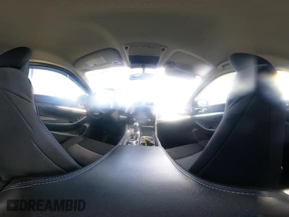 ✅ 2019 Nissan Maxima SL • VIN: 1N4AA6AV1KC381444 • Lot: 43647547. Wystawiony na IAAI z przebiegiem 110 239 mil. Bezpłatny archiwum sprzedaży aukcyjnych z USA i szczegółowy raport historii pojazdu na DreamBid. Zdjęcie 19.