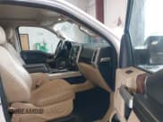 ✅ 2015 Ford F-150 XLT • VIN: 1FTEW1EG2FFA28940 • Lot: 41902448. Wystawiony na IAAI z przebiegiem 138 221 mil. Bezpłatny archiwum sprzedaży aukcyjnych z USA i szczegółowy raport historii pojazdu na DreamBid. Zdjęcie 5.