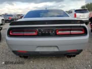 ✅ 2021 Dodge Challenger R/T Scat Pack • VIN: 2C3CDZFJ6MH526953 • Lot: 73831254. Wystawiony na Copart z przebiegiem 19 433 mil. Bezpłatny archiwum sprzedaży aukcyjnych z USA i szczegółowy raport historii pojazdu na DreamBid. Zdjęcie 6.