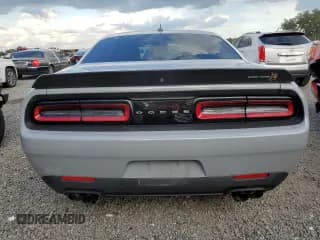 ✅ 2021 Dodge Challenger R/T Scat Pack • VIN: 2C3CDZFJ6MH526953 • Lot: 73831254. Wystawiony na Copart z przebiegiem 19 433 mil. Bezpłatny archiwum sprzedaży aukcyjnych z USA i szczegółowy raport historii pojazdu na DreamBid. Zdjęcie 6.