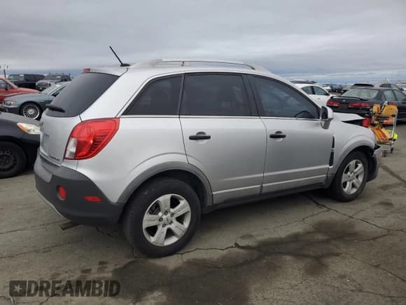 ✅ 2015 Chevrolet Captiva Sport LS • VIN: 3GNAL2EK0FS534254 • Lot: 82001314. Wystawiony na Copart z przebiegiem 111 946 mil. Bezpłatny archiwum sprzedaży aukcyjnych z USA i szczegółowy raport historii pojazdu na DreamBid. Zdjęcie 3.