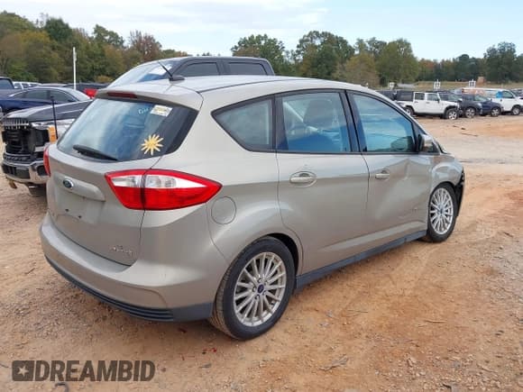 ✅ 2015 Ford C-Max SE • VIN: 1FADP5AU4FL105195 • Лот: 43478191. Опубликован ранее на IAAI с пробегом 156 563 миль. Бесплатный доступ к архиву аукционных продаж из США и подробный отчёт об истории автомобиля на DreamBid. Изображение 4.