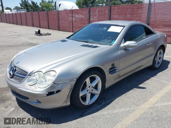 ✅ 2004 Mercedes-Benz SL 500 • VIN: WDBSK75F44F063970 • Lot: 42301998. Listed on IAAI with 108,480 mi. Free auction sales archive from the USA and detailed vehicle history report at DreamBid. Image 17.