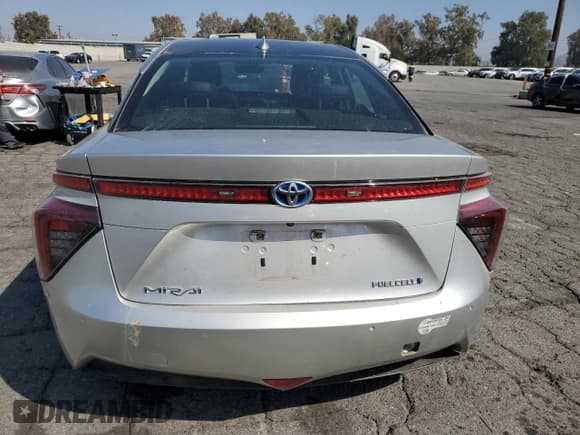 ✅ 2017 Toyota Mirai • VIN: JTDBVRBD9HA001412 • Lot: 85948305. Listed on Copart with 66,438 mi. Free auction sales archive from the USA and detailed vehicle history report at DreamBid. Image 6.