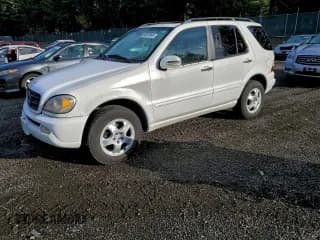 ✅ 2003 Mercedes-Benz M 320 • VIN: 4JGAB54E93A376269 • Lot: 95010945. Wystawiony na Copart z przebiegiem Nie podano. Bezpłatny archiwum sprzedaży aukcyjnych z USA i szczegółowy raport historii pojazdu na DreamBid. Zdjęcie 1.