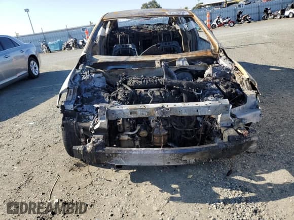 ✅ 2019 Chevrolet Impala LT • VIN: 2G11Z5S38K9138305 • Лот: 69218394. Опубликован ранее на Copart с пробегом Не указан. Бесплатный доступ к архиву аукционных продаж из США и подробный отчёт об истории автомобиля на DreamBid. Изображение 5.