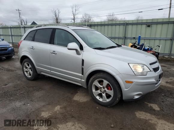 ✅ 2014 Chevrolet Captiva Sport LT • VIN: 3GNAL3EK5ES592204 • Lot: 49266755. Wystawiony na Copart z przebiegiem 122 041 mil. Bezpłatny archiwum sprzedaży aukcyjnych z USA i szczegółowy raport historii pojazdu na DreamBid. Zdjęcie 4.