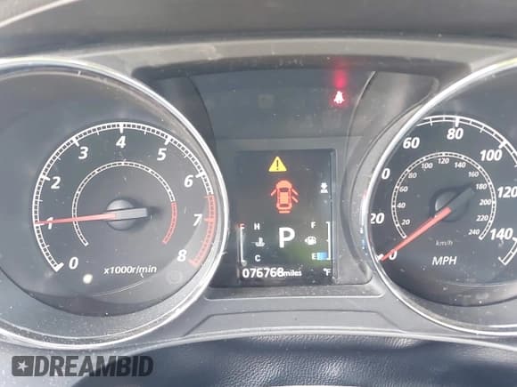 ✅ 2020 Mitsubishi Outlander ES • VIN: JA4AR3AU1LU024621 • Lot: 42763806. Listed on IAAI with 76,768 mi. Free auction sales archive from the USA and detailed vehicle history report at DreamBid. Image 7.