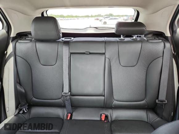 ✅ 2020 Buick Encore GX Essence • VIN: KL4MMFSL8LB091425 • Lot: 61183325. Listed on Copart with 62,235 mi. Free auction sales archive from the USA and detailed vehicle history report at DreamBid. Image 10.