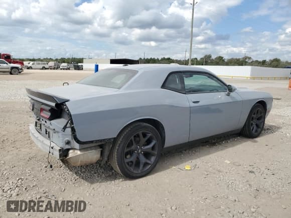 ✅ 2020 Dodge Challenger SXT • VIN: 2C3CDZAG1LH236243 • Lot: 86677255. Wystawiony na Copart z przebiegiem 90 791 mil. Bezpłatny archiwum sprzedaży aukcyjnych z USA i szczegółowy raport historii pojazdu na DreamBid. Zdjęcie 3.