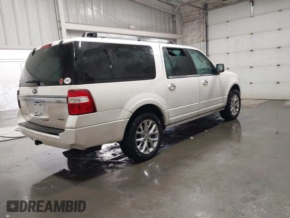 ✅ 2015 Ford Expedition Max Limited • VIN: 1FMJK2AT3FEF50514 • Лот: 41550124. Опубликован ранее на IAAI с пробегом 63 372 миль. Бесплатный доступ к архиву аукционных продаж из США и подробный отчёт об истории автомобиля на DreamBid. Изображение 4.