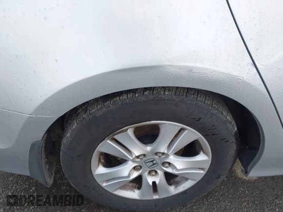 ✅ 2010 Honda Accord LX-P • VIN: 1HGCP2F43AA035918 • Lot: 43713299. Listed on IAAI with 160,177 mi. Free auction sales archive from the USA and detailed vehicle history report at DreamBid. Image 19.