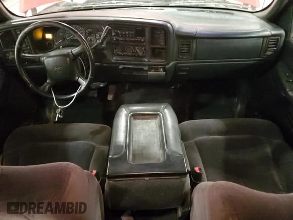 ✅ 2001 Chevrolet Silverado 2500HD LS • VIN: 1GCHK23U51F189153 • Lot: 50323275. Wystawiony na Copart z przebiegiem 190 027 mil. Bezpłatny archiwum sprzedaży aukcyjnych z USA i szczegółowy raport historii pojazdu na DreamBid. Zdjęcie 8.