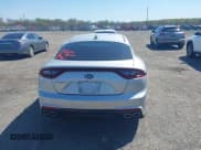 ✅ 2018 Kia Stinger • VIN: KNAE15LA1J6012819 • Lot: 42059986. Listed on IAAI with 110,982 mi. Free auction sales archive from the USA and detailed vehicle history report at DreamBid. Image 16.