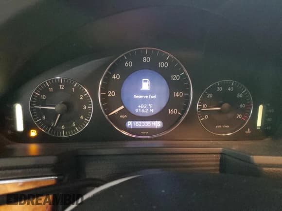 ✅ 2005 Mercedes-Benz E 500 • VIN: WDBUF83J05X166180 • Lot: 81379745. Listed on Copart with 182,335 mi. Free auction sales archive from the USA and detailed vehicle history report at DreamBid. Image 9.