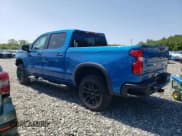 ✅ 2022 Chevrolet Silverado 1500 ZR2 • VIN: 3GCUDHELXNG598852 • Лот: 58558395. Опубликован ранее на Copart с пробегом 31 857 миль. Бесплатный доступ к архиву аукционных продаж из США и подробный отчёт об истории автомобиля на DreamBid. Изображение 2.