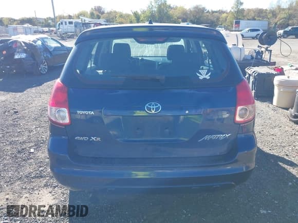 ✅ 2003 Toyota Matrix XR • VIN: 2T1LR32E83C008144 • Lot: 43461643. Listed on IAAI with 244,983 mi. Free auction sales archive from the USA and detailed vehicle history report at DreamBid. Image 16.