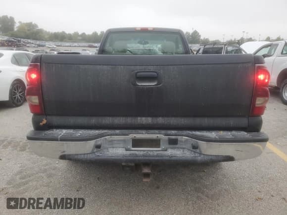 ✅ 2003 Chevrolet Silverado 1500 LS • VIN: 1GCEK14T03Z199013 • Lot: 90223635. Listed on Copart with 288,998 mi. Free auction sales archive from the USA and detailed vehicle history report at DreamBid. Image 6.